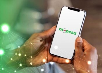 Digital Wallets Reshape Finance: Convenience and Access Drive Mass Adoption Over Traditional Banks